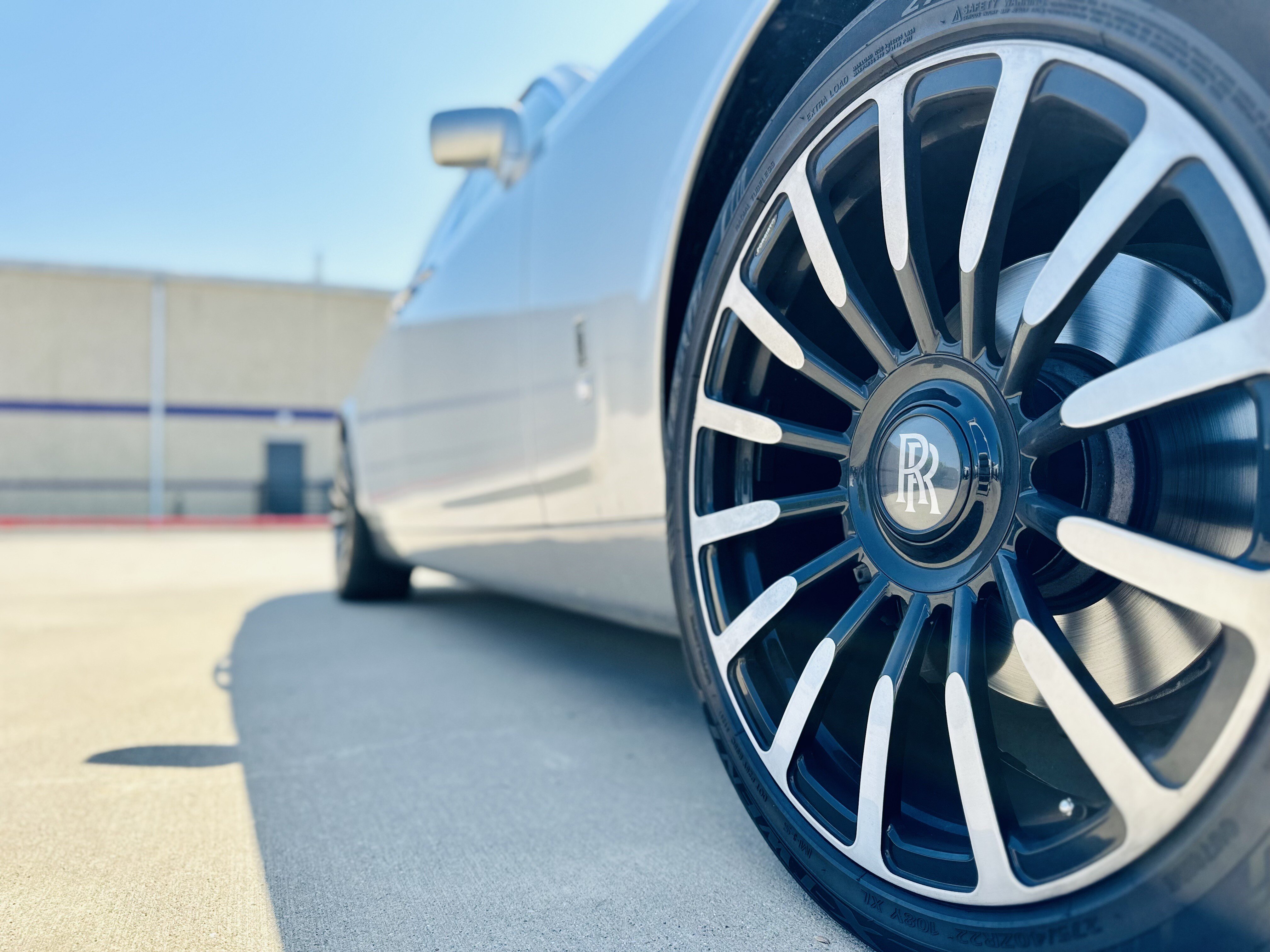 2004 Rolls-Royce Phantom Sedan