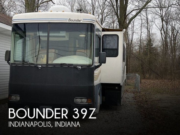 Thumbnail Photo undefined for 2005 Fleetwood Bounder