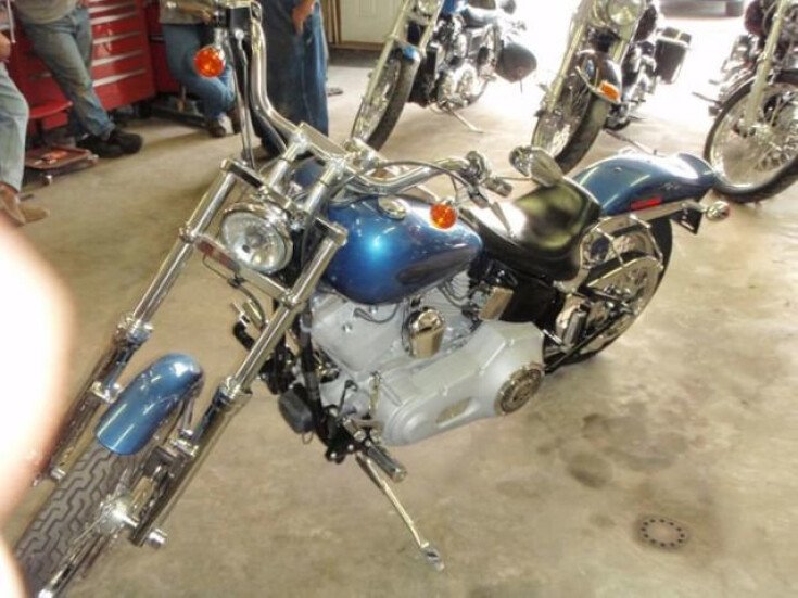 Thumbnail Photo undefined for 2005 Harley-Davidson Softail