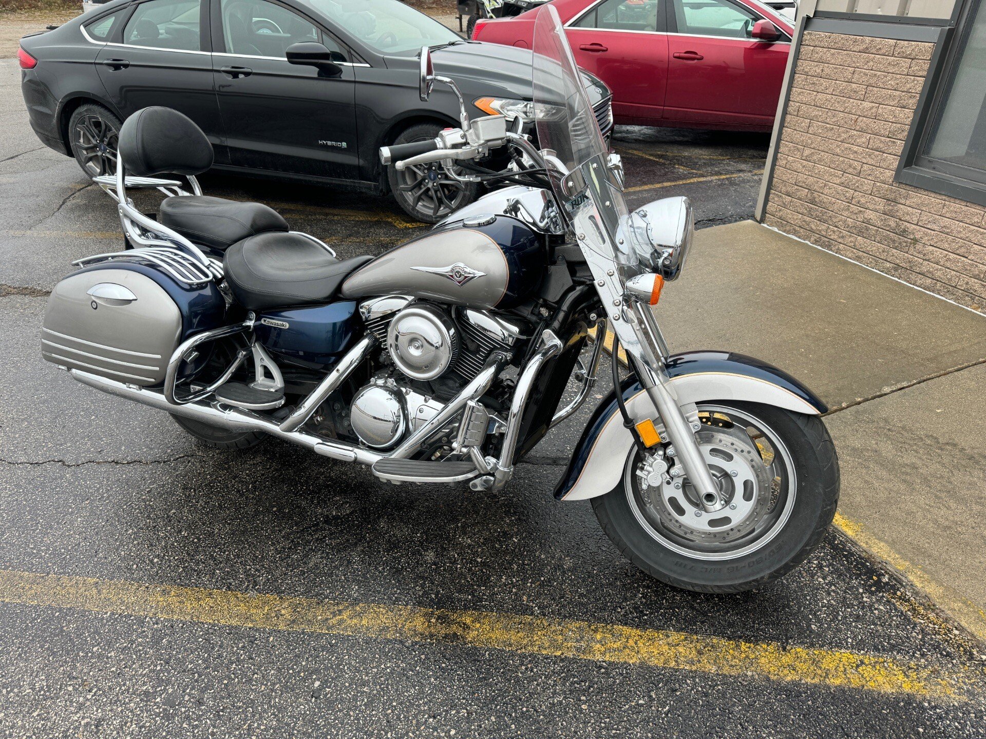 2005 kawasaki deals vulcan 1600 nomad