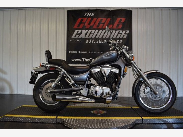Thumbnail Photo undefined for 2005 Suzuki Boulevard 1400