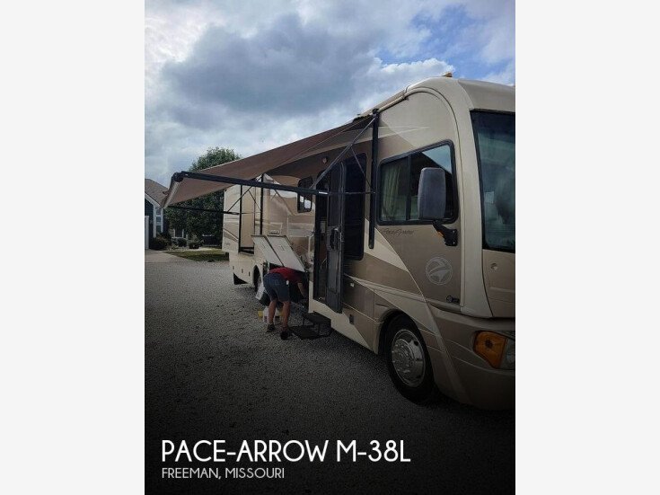 Thumbnail Photo undefined for 2006 Fleetwood Pace Arrow