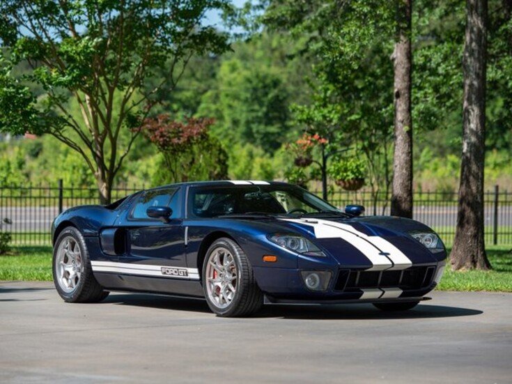 Thumbnail Photo undefined for 2006 Ford GT