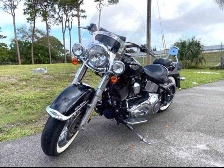 Thumbnail Photo undefined for 2006 Harley-Davidson Softail