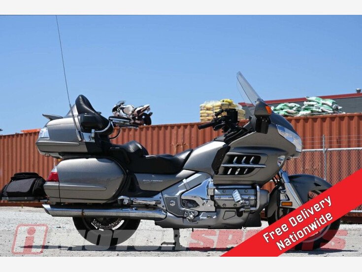 Thumbnail Photo undefined for 2006 Honda Gold Wing Audio / Comfort / Navigation