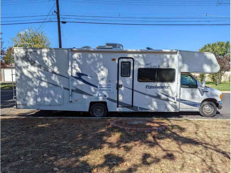 Thumbnail Photo undefined for 2007 Coachmen Freelander