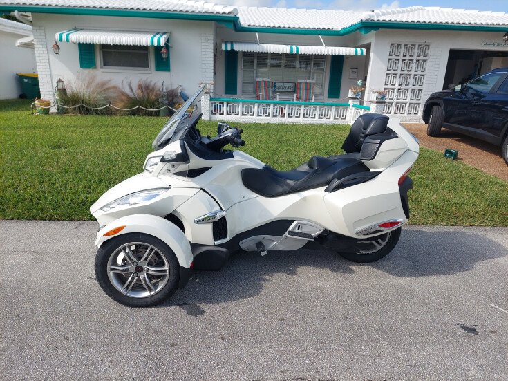 Thumbnail Photo undefined for 2011 Can-Am Spyder RT Limited