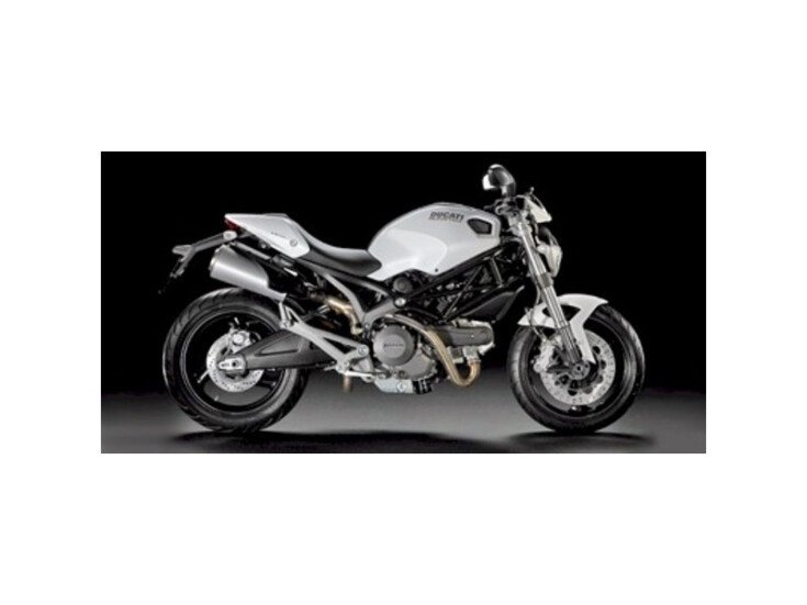 2011 Ducati Monster 600 696 specifications
