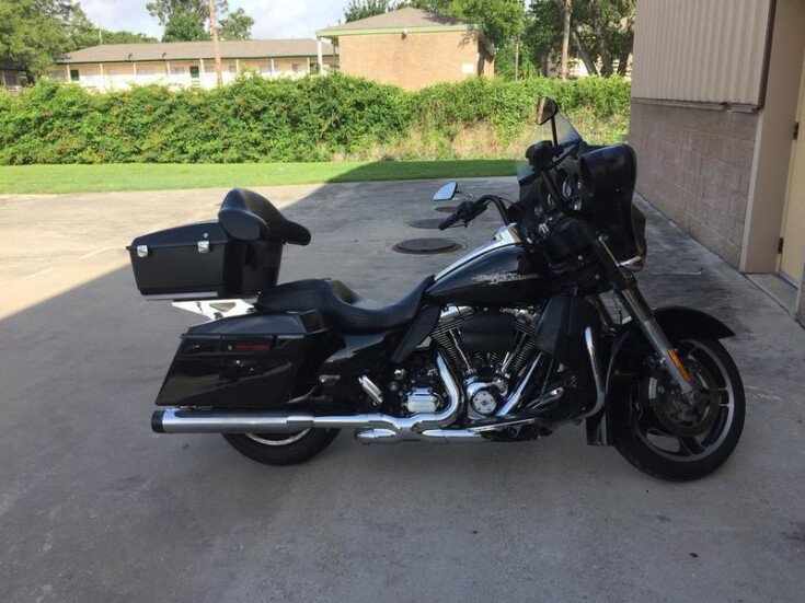 Thumbnail Photo undefined for 2011 Harley-Davidson Touring