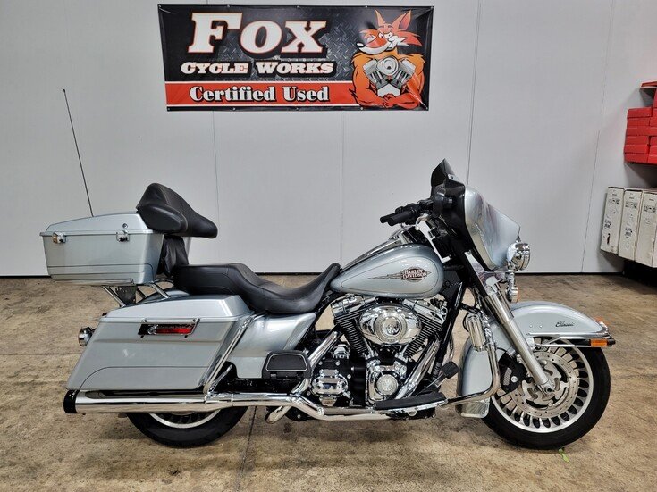 Thumbnail Photo undefined for 2011 Harley-Davidson Touring