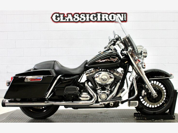 Thumbnail Photo undefined for 2011 Harley-Davidson Touring