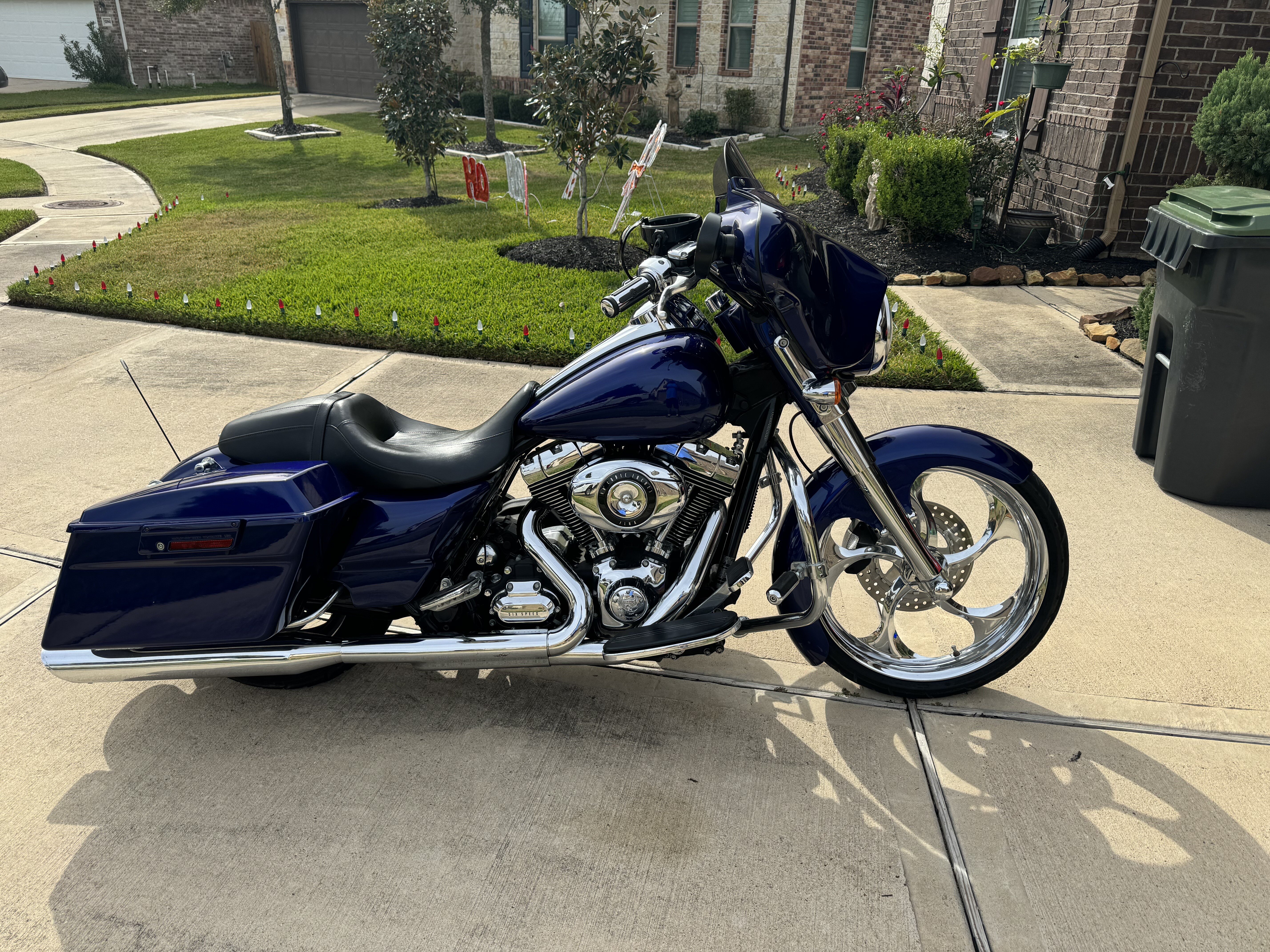 2011 street deals glide for sale