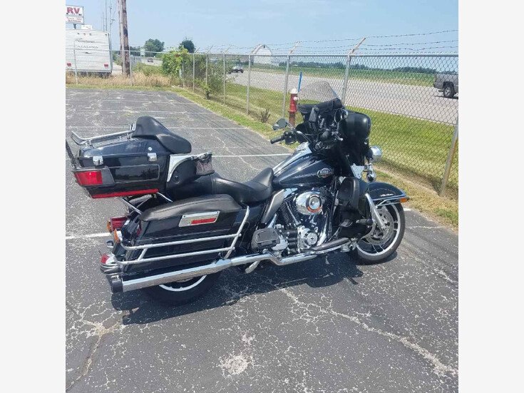 Thumbnail Photo undefined for 2012 Harley-Davidson Touring