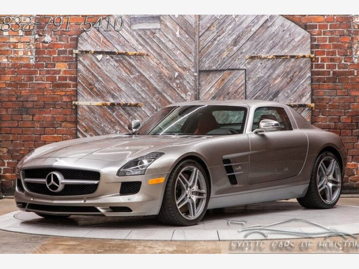 Thumbnail Photo undefined for 2012 Mercedes-Benz SLS AMG