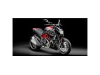 2013 Ducati Diavel Carbon specifications