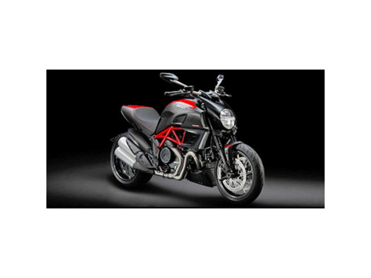 2013 Ducati Diavel Carbon specifications