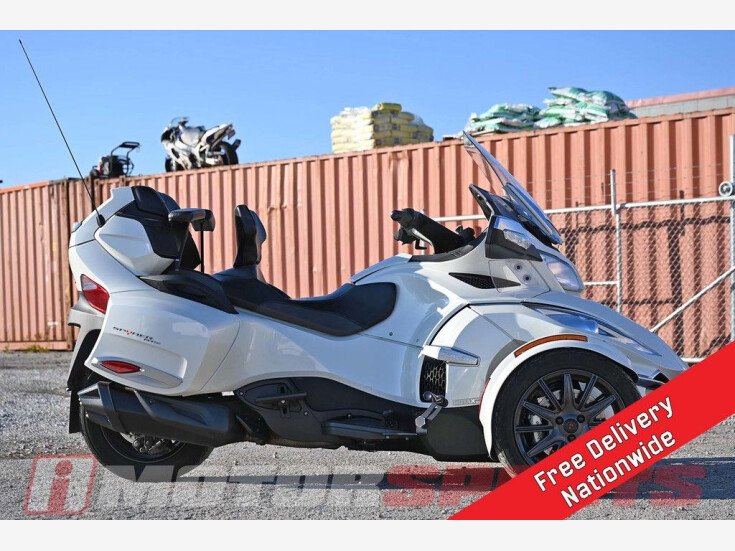 Thumbnail Photo undefined for 2014 Can-Am Spyder RT