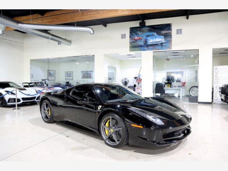 Thumbnail Photo undefined for 2014 Ferrari 458 Italia