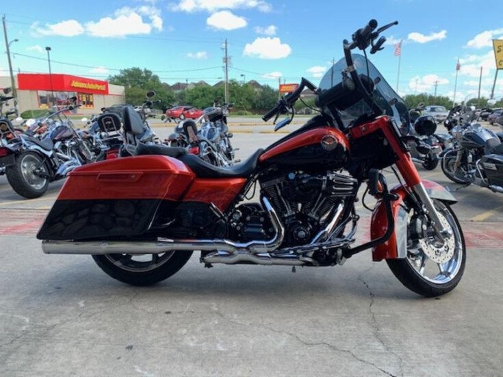 Thumbnail Photo undefined for 2014 Harley-Davidson CVO