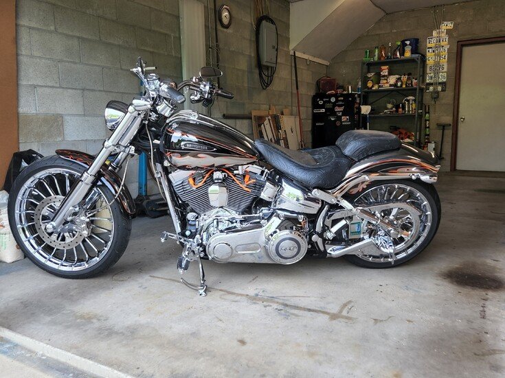Thumbnail Photo undefined for 2014 Harley-Davidson CVO