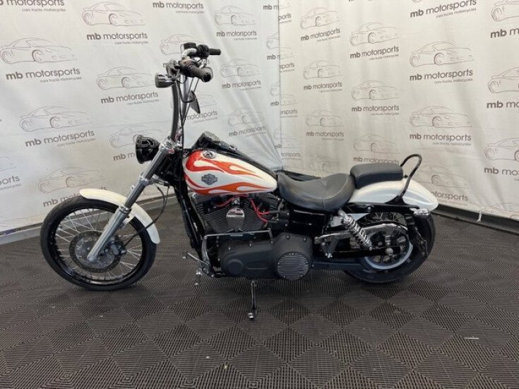 Thumbnail Photo undefined for 2014 Harley-Davidson Dyna