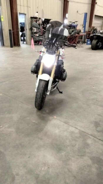 2015 BMW R1200R
