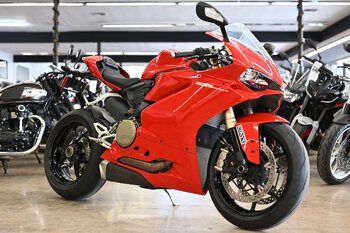 2015 Ducati Superbike 1299