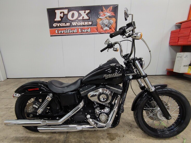 Thumbnail Photo undefined for 2015 Harley-Davidson Dyna