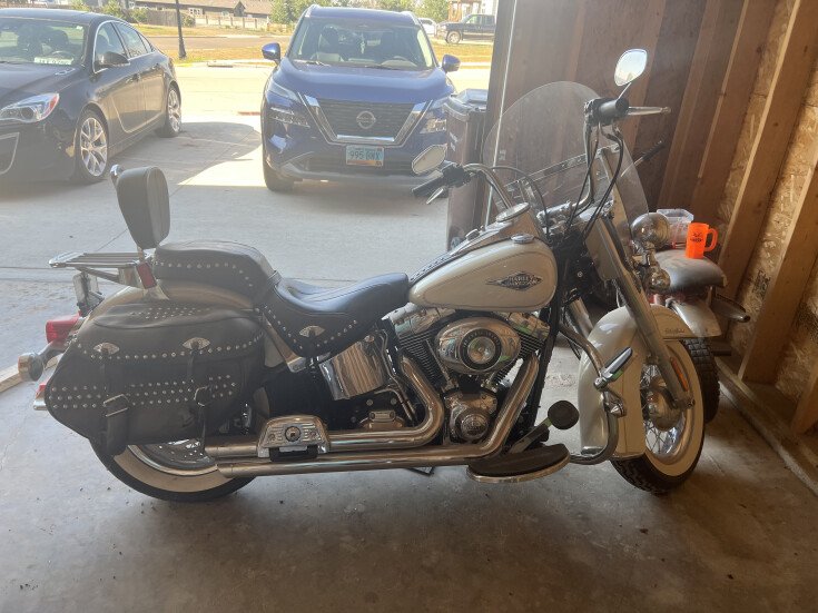 Thumbnail Photo undefined for 2015 Harley-Davidson Softail Heritage Classic