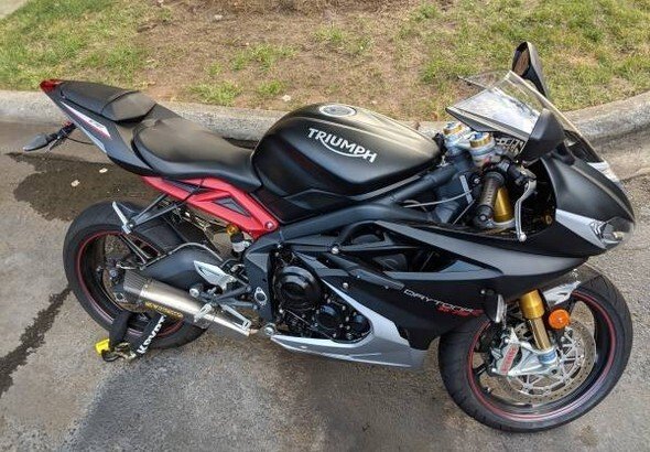 triumph 675r for sale