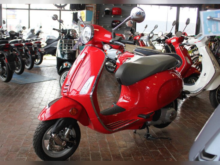 Thumbnail Photo undefined for New 2015 Vespa Primavera 150
