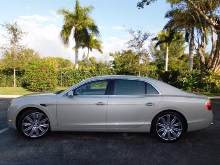 Thumbnail Photo undefined for 2016 Bentley Flying Spur