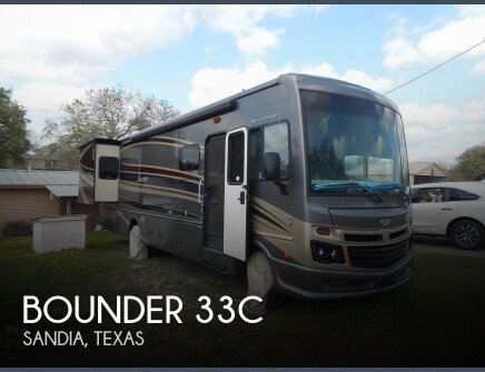Photo 1 for 2016 Fleetwood Bounder 33C