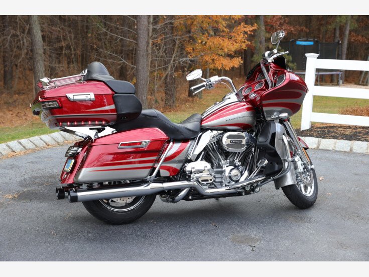 Photo for 2016 Harley-Davidson CVO Road Glide Ultra