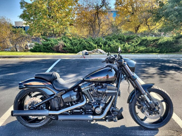 Thumbnail Photo undefined for 2016 Harley-Davidson CVO