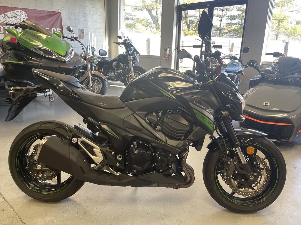 Kawasaki z800 store second hand