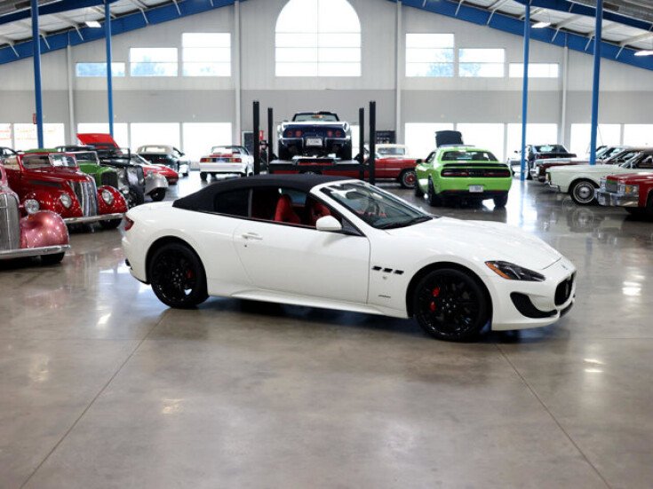 Thumbnail Photo undefined for 2016 Maserati GranTurismo