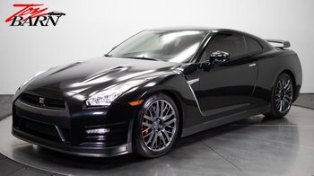 2016 Nissan GT-R Premium