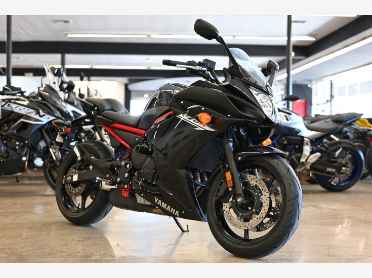 Thumbnail Photo undefined for 2016 Yamaha FZ6R