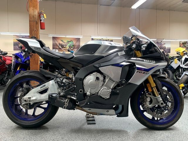 2016 r1m