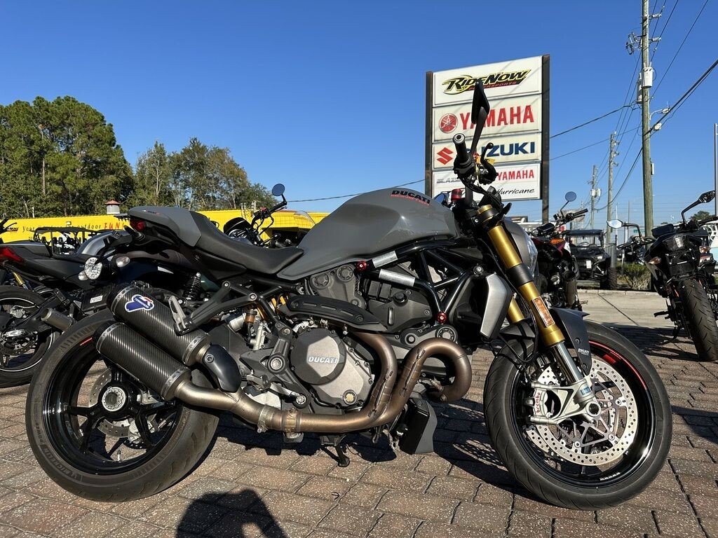 Ducati monster 1200 online grey