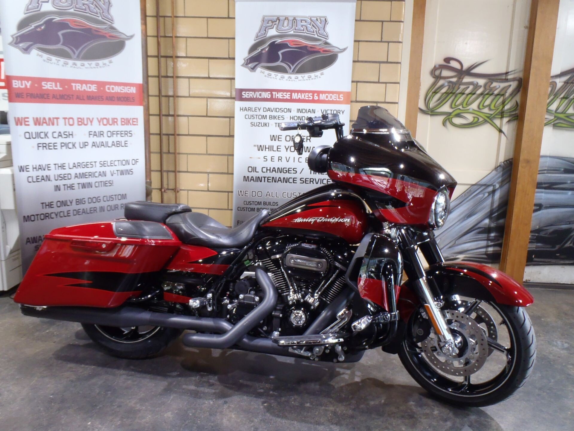 screamin eagle street glide for sale