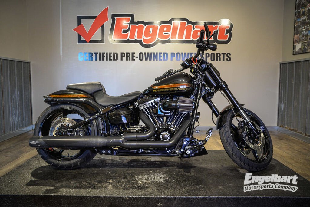 2017 harley breakout store for sale