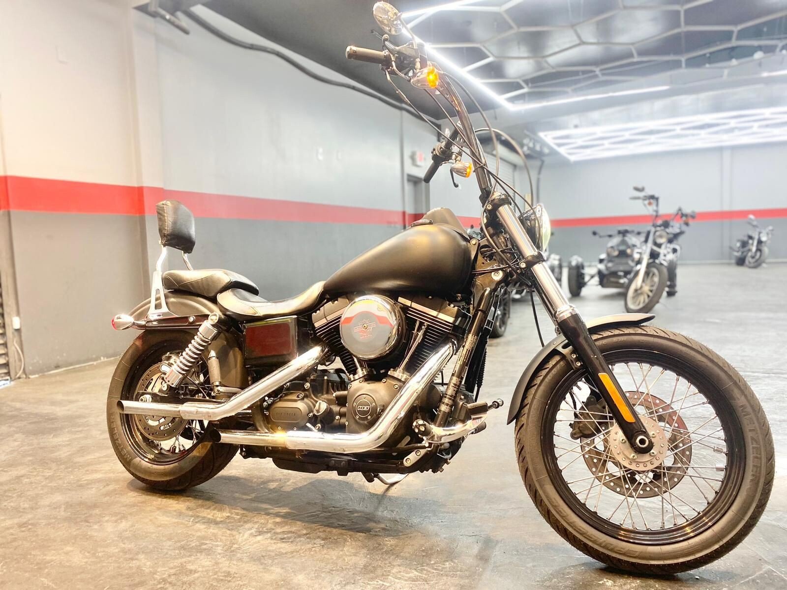 Street bob for sale cheap near me