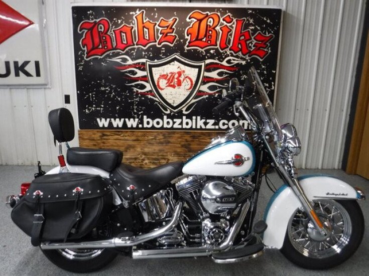 Thumbnail Photo undefined for 2017 Harley-Davidson Softail Heritage Classic
