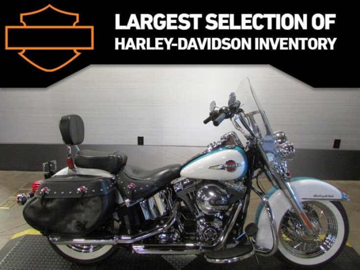 Thumbnail Photo undefined for 2017 Harley-Davidson Softail Heritage Classic