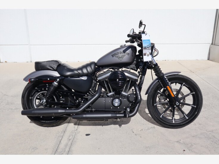 Thumbnail Photo undefined for 2017 Harley-Davidson Sportster Iron 883