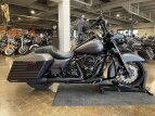 Thumbnail Photo 4 for 2017 Harley-Davidson Touring Road King Special