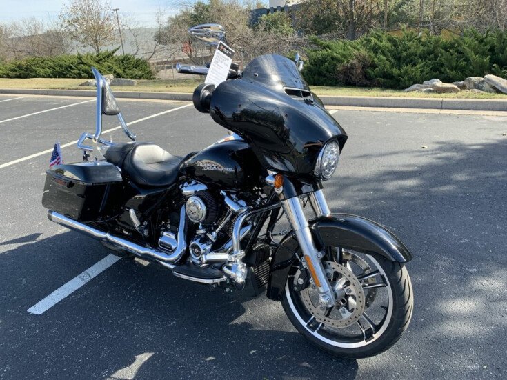Thumbnail Photo undefined for 2017 Harley-Davidson Touring Street Glide Special