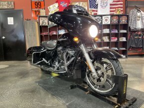 2017 Harley-Davidson Touring for sale 201437811